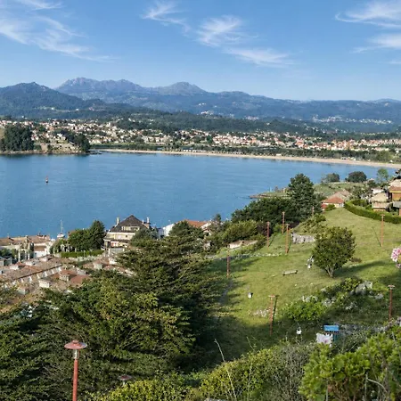 Holibai Meu Lar, Apto Con Terraza Y Vistas Espectaculares Al Mar En アパート バイヨーナ